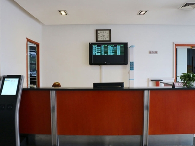 老人學車三點細節請注意