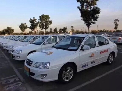 ?北京東方時尚駕校訓(xùn)練車二