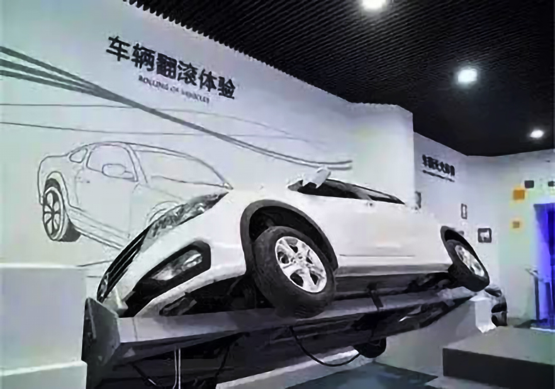 「東方時尚駕校」