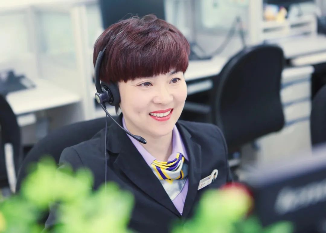 「東方時尚駕校」