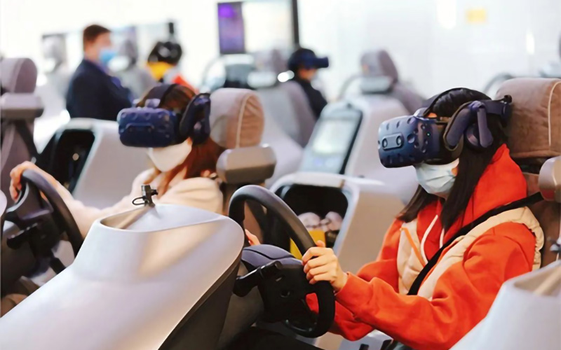 東方時(shí)尚駕校教你雨天開(kāi)車的注意事項(xiàng)及技巧